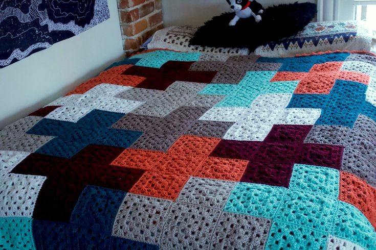 Crosses Granny Square Crochet Blanket