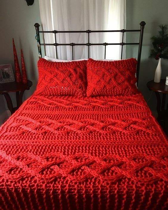 Celtic Afghan Blanket Featuring Cable