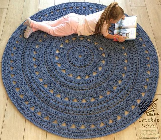 Round Crochet Rug